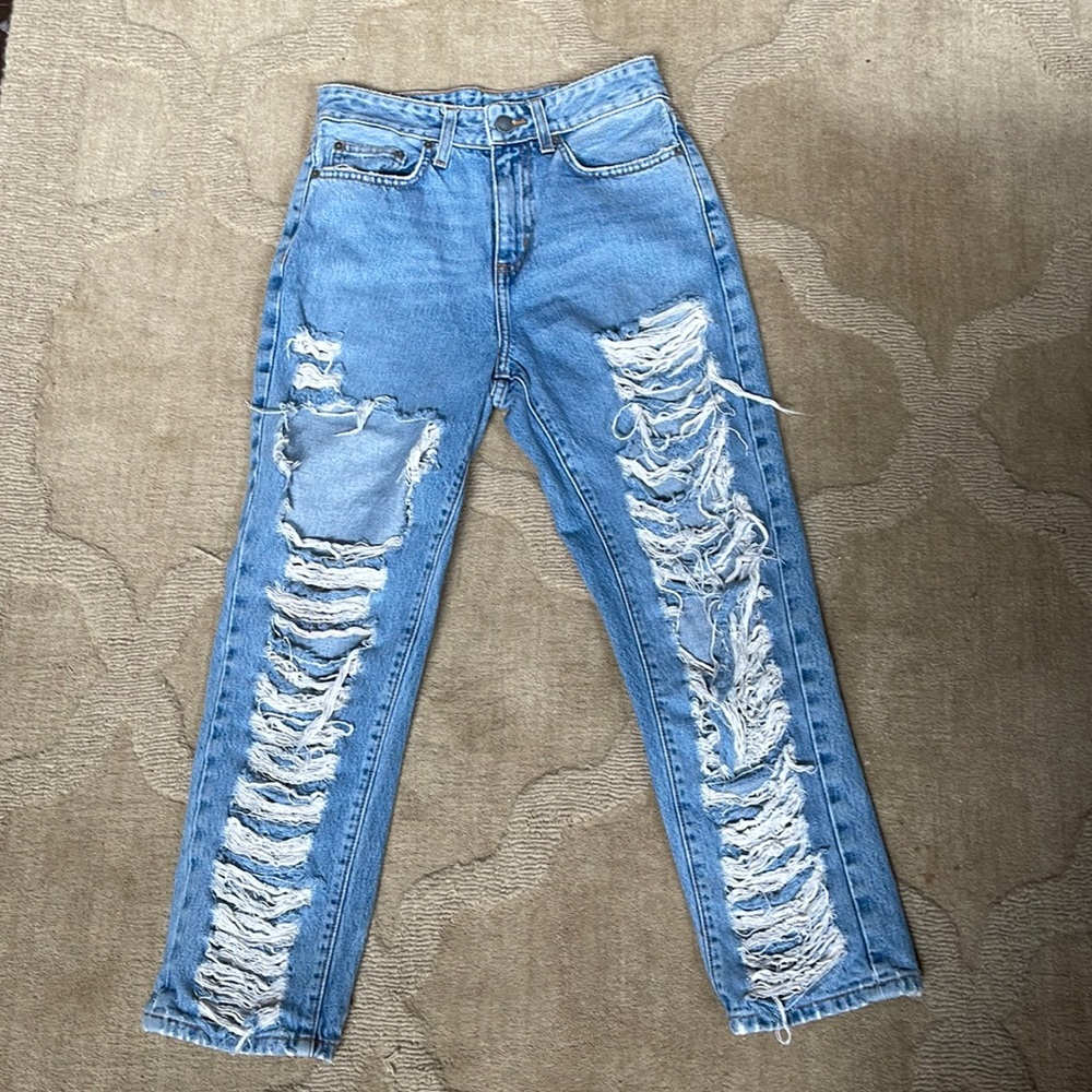 carmar distressed light wash jeans